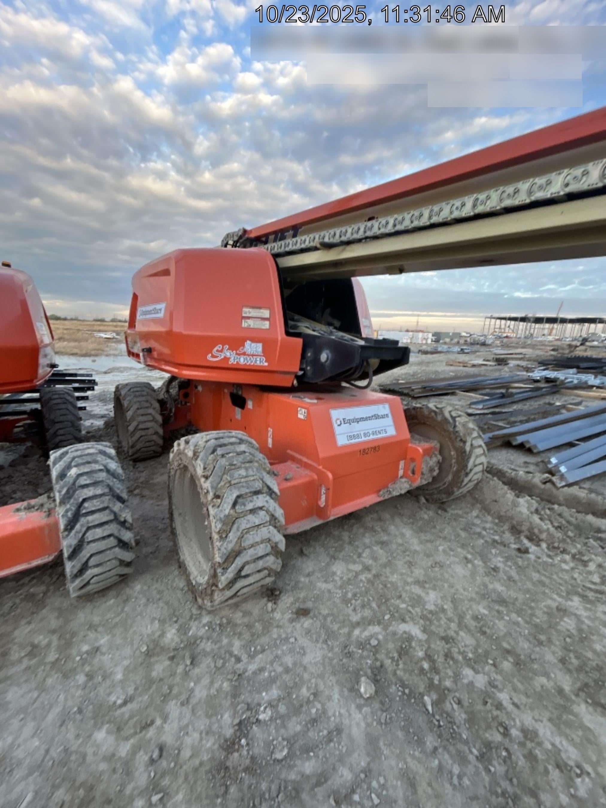 2021 JLG 660SJ