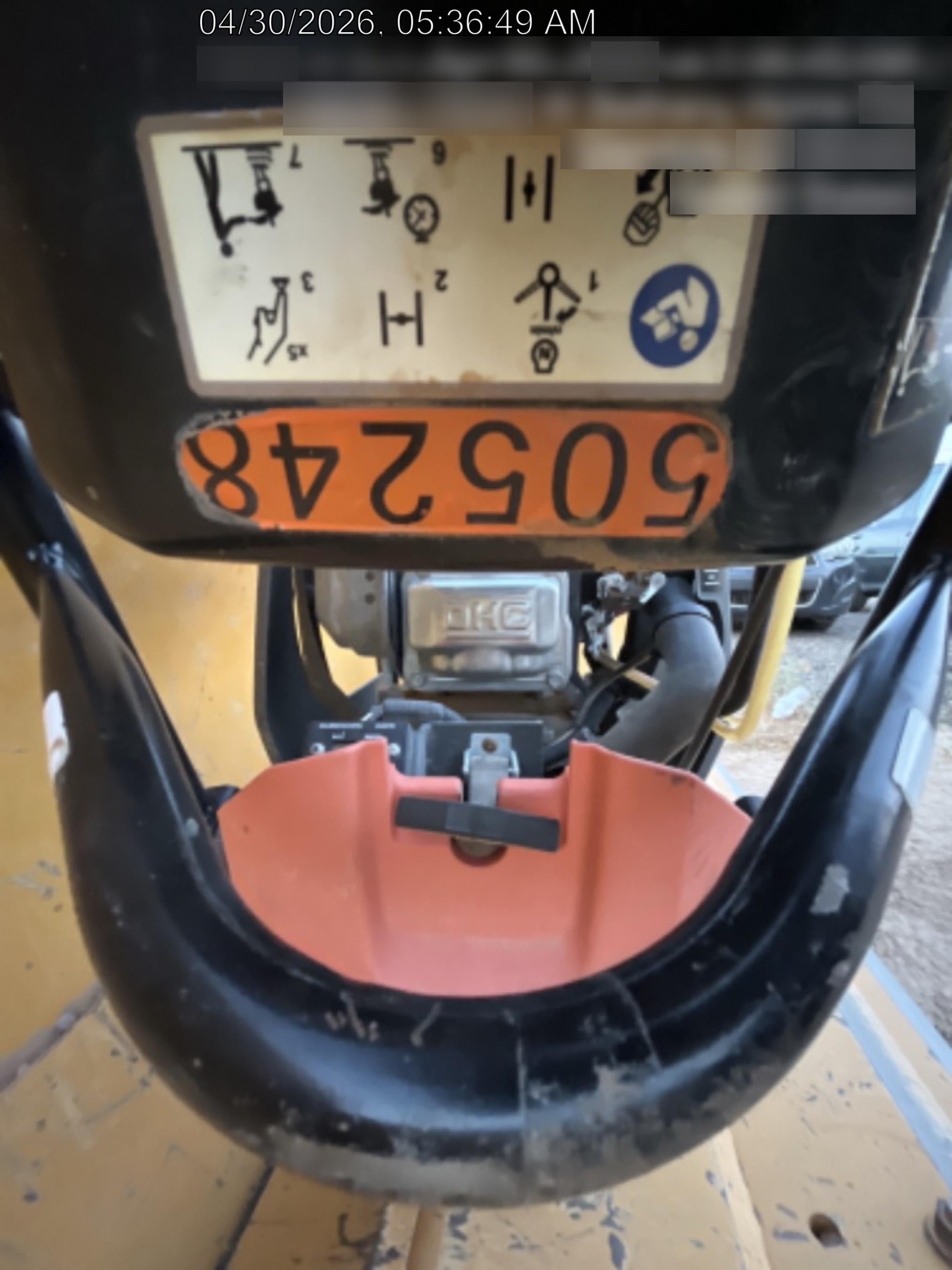 2025 HUSQVARNA LT6005