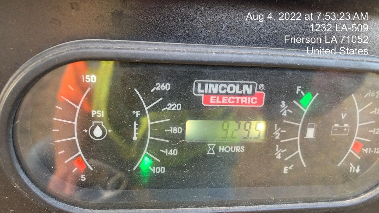 2018 Lincoln Electric Vantage 435 Lincoln Vantage 435 Welder Ready-Pak 3 w/Trailer, Fender/Light Kit, and Cable Rack