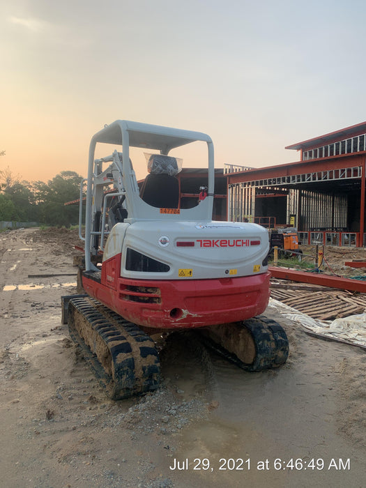 2021 TAKEUCHI TB250-2