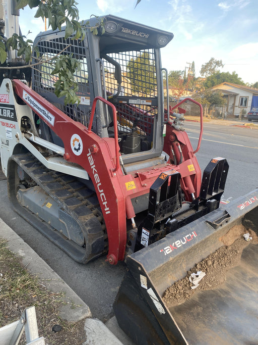 2022 TAKEUCHI 48" Pallet Forks - Takeuchi