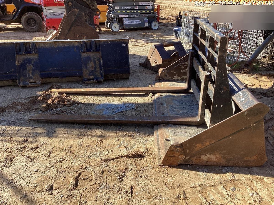 2022 ARROW MATERIAL HANDLING 72" Pallet Forks - Arrow