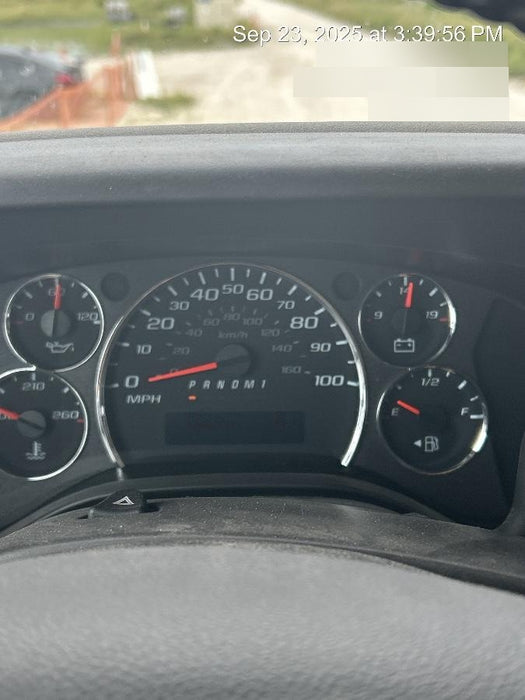 2023 CHEVROLET Express Van - Rental