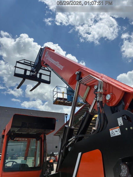 2025 SKYTRAK 10054