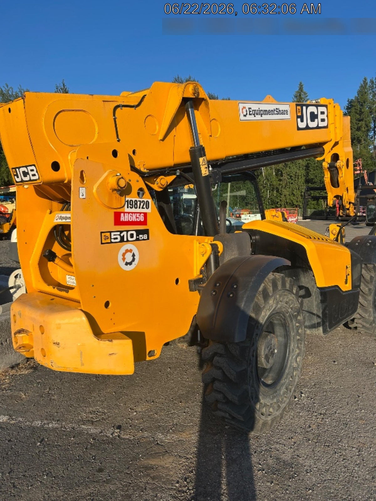 2021 JCB 510-56