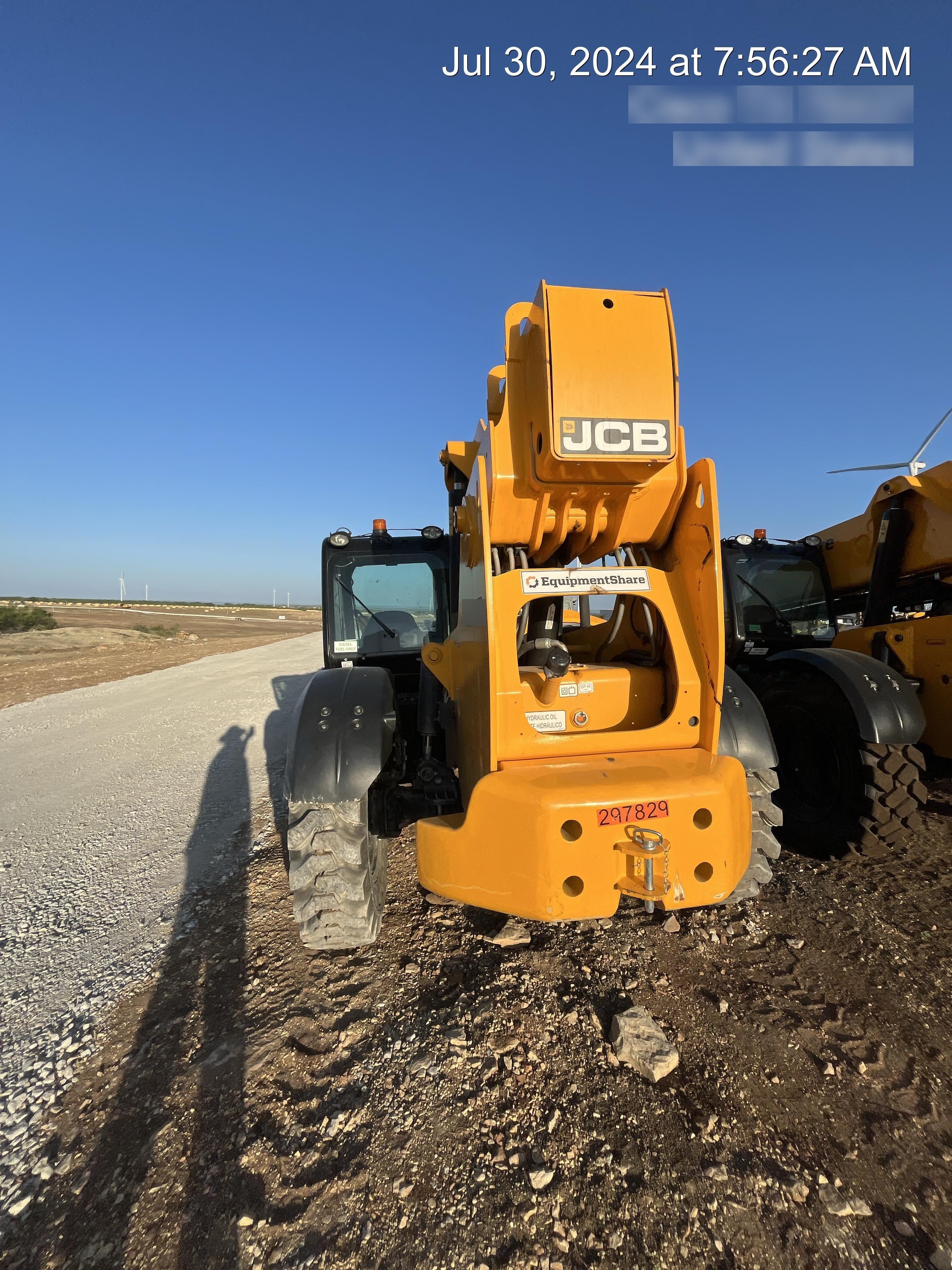 2023 JCB 512-56