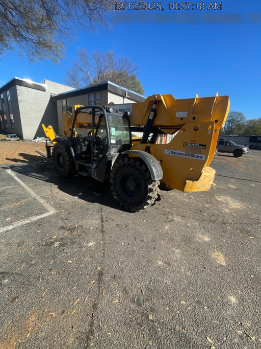 2019 JCB 512-56 109 HP w/Open ROPS, Beacon, Aux Hydraulics, Worklights, Solid Tires 60" Carriage/Forks
