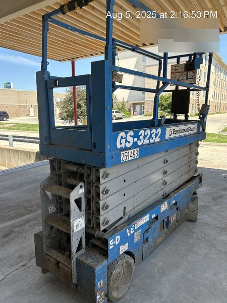 2022 GENIE GS-3232
