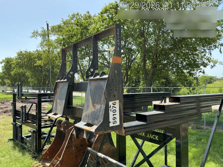2025 ARROW MATERIAL HANDLING 48" Pallet Forks - Arrow