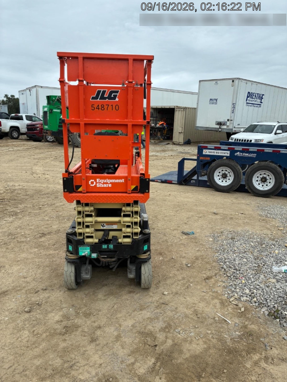 2025 JLG ES1932