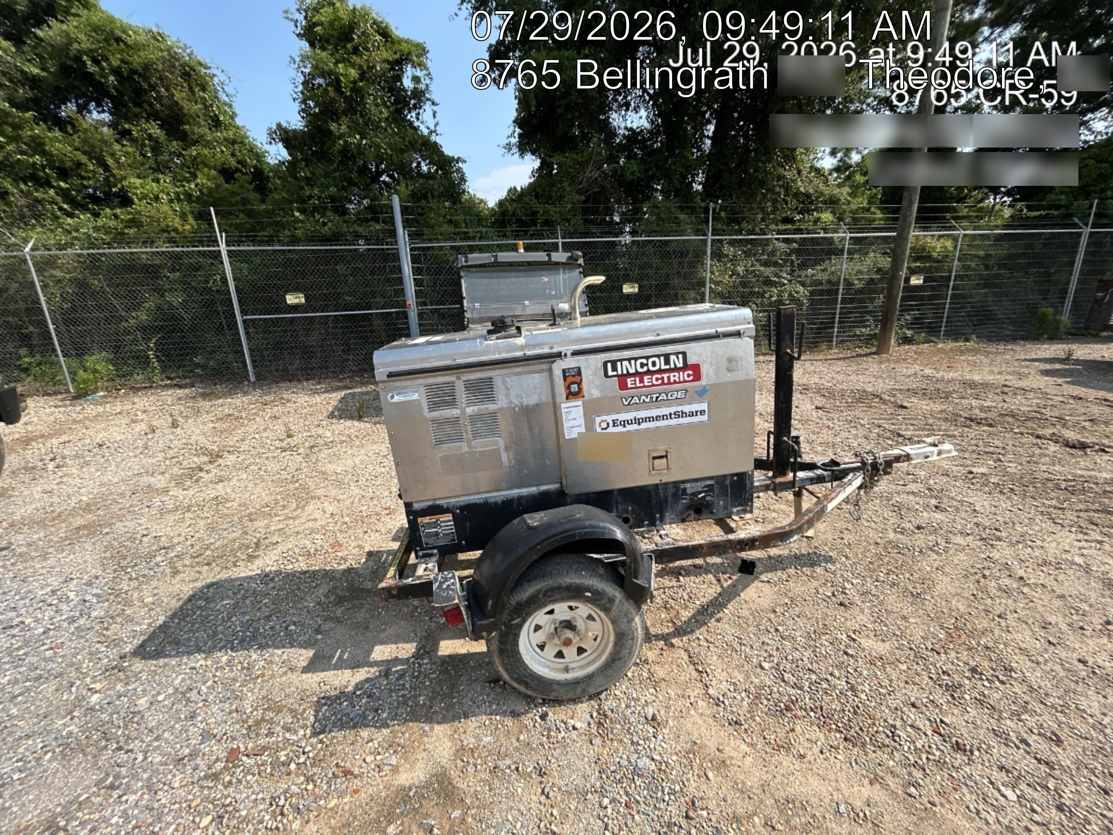 2019 Lincoln Electric Vantage 322 Welder Ready-Pak 3, Two wheel trailer, Fender and Light kit, Cable Rack