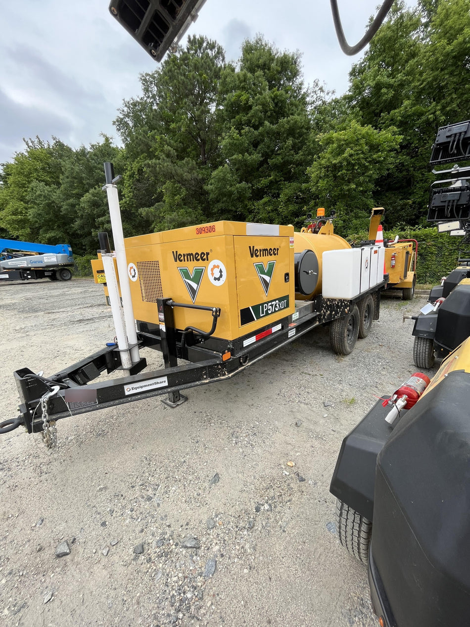 2023 Vac-Tron LP573XDT T4 Koehler Diesel Engine, 500 Gallon Debris Tank, x2 100 Gallon Water Tanks