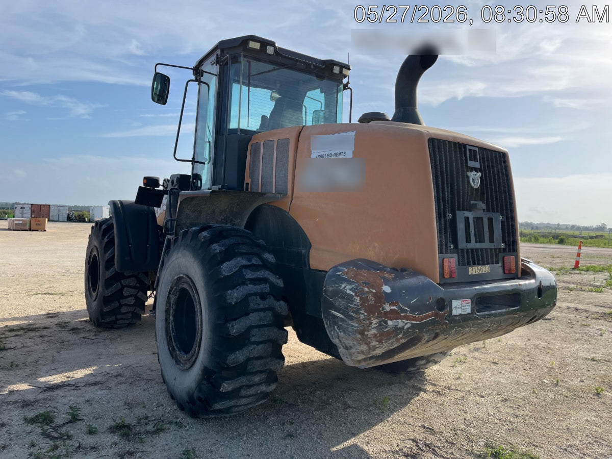 2023 CASE 821G