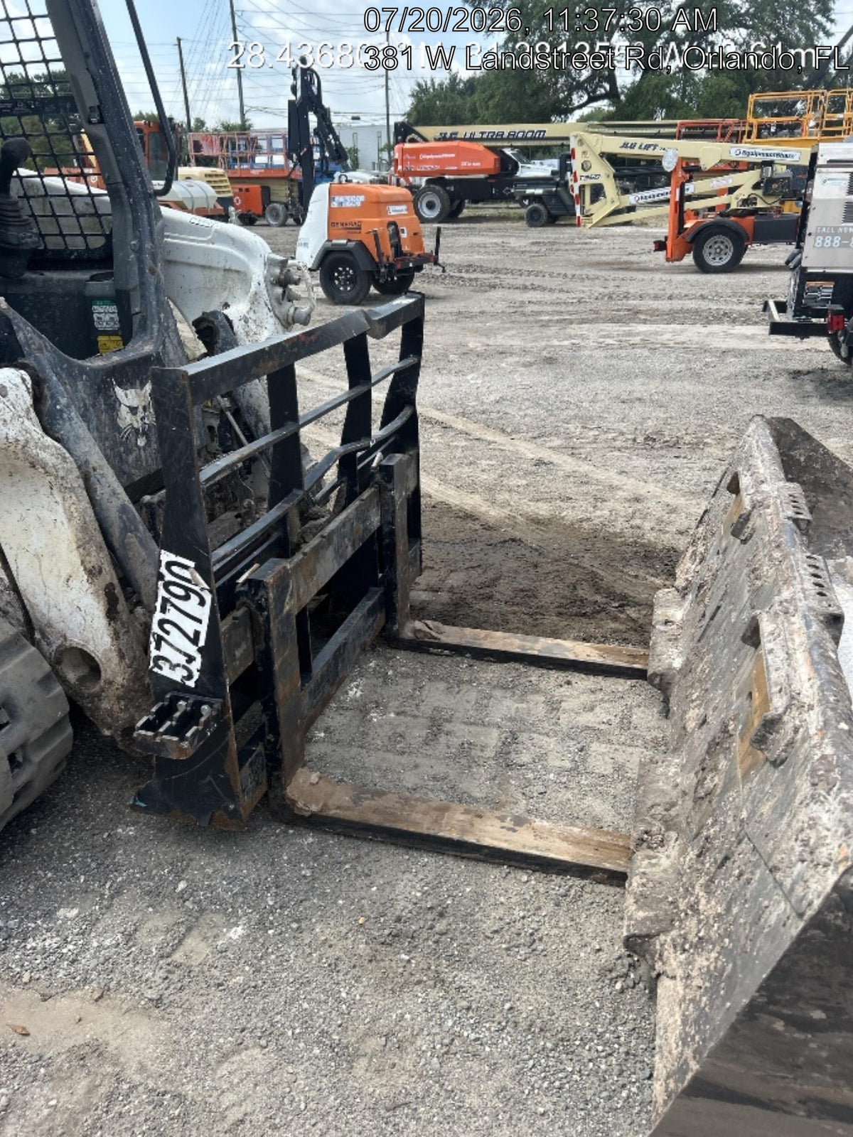 2023 ARROW MATERIAL HANDLING F5100CB
