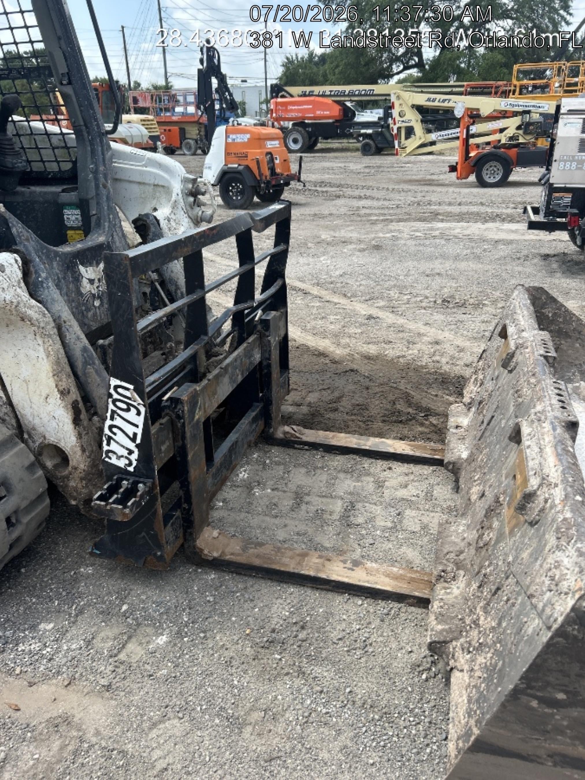 2023 ARROW MATERIAL HANDLING F5100CB