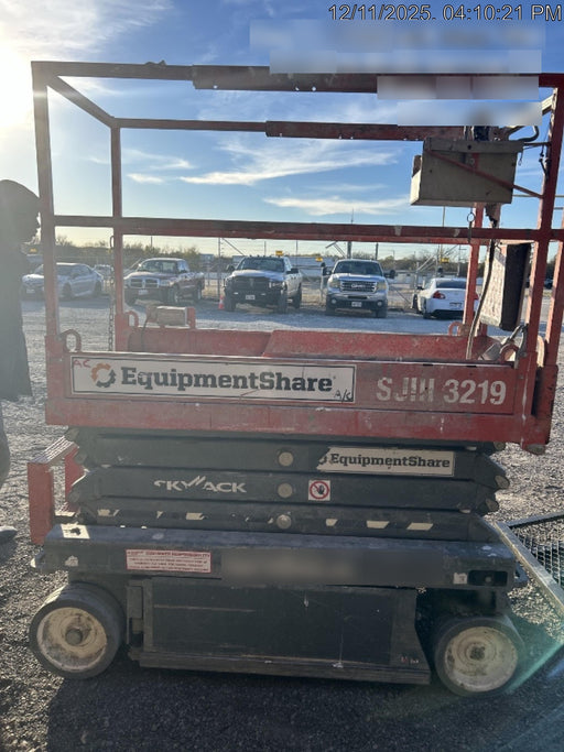 2019 Skyjack SJIII-3219 Standard Options, Trojan Batteries