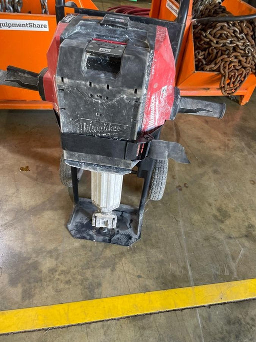 2022 MILWAUKEE MXF368-1XC