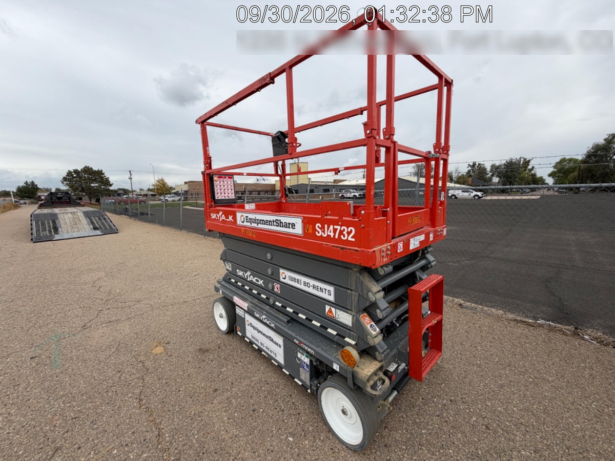 2022 SKYJACK SJ4732