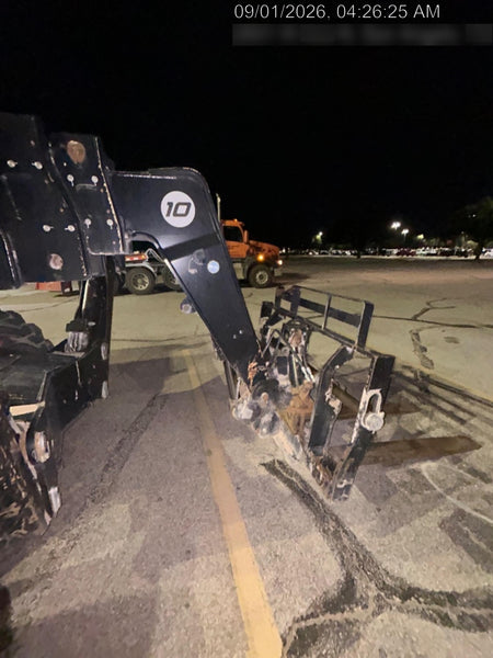 2022 JLG 1075