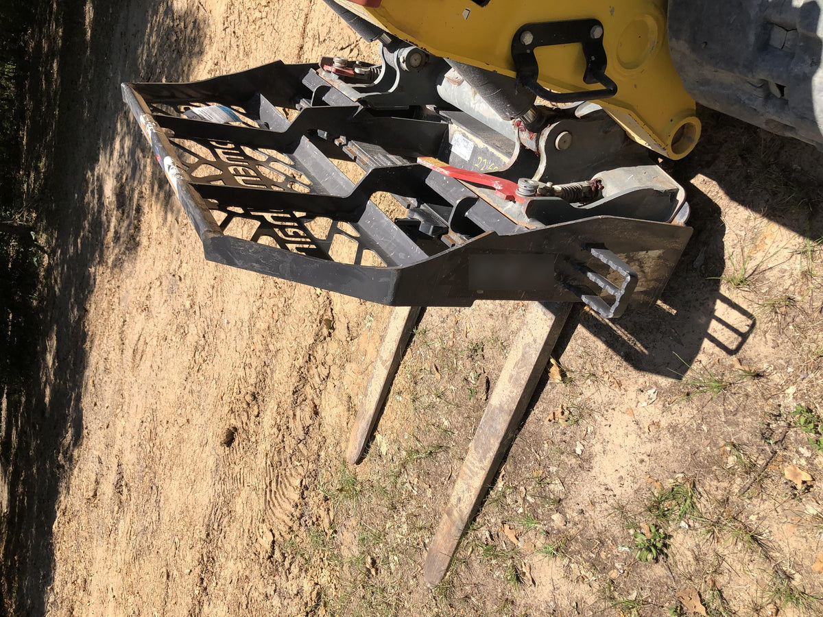 2018 PALADIN 48" Pallet Forks - Paladin