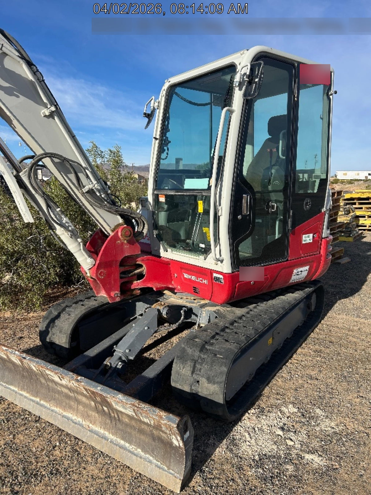 2023 TAKEUCHI TB250-2CR
