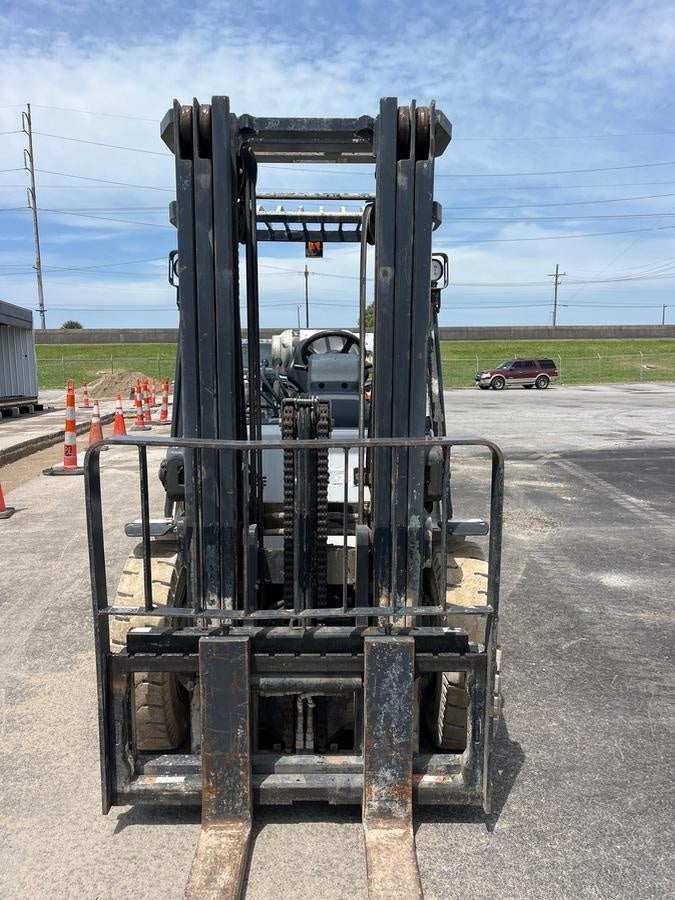 2022 UNICARRIER PF80N