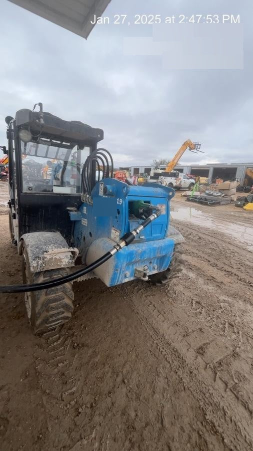 2019 Genie GTH-5519 Cab/Heat/AC, Solid RT Tires, LED Work Lights, Beacon