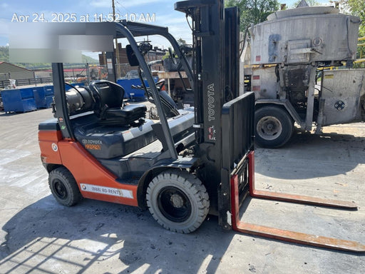 2022 TOYOTA 50-8FGU25