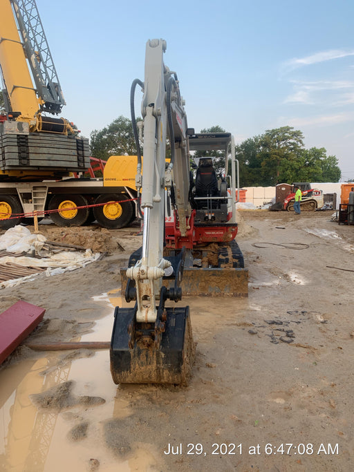 2021 TAKEUCHI TB250-2