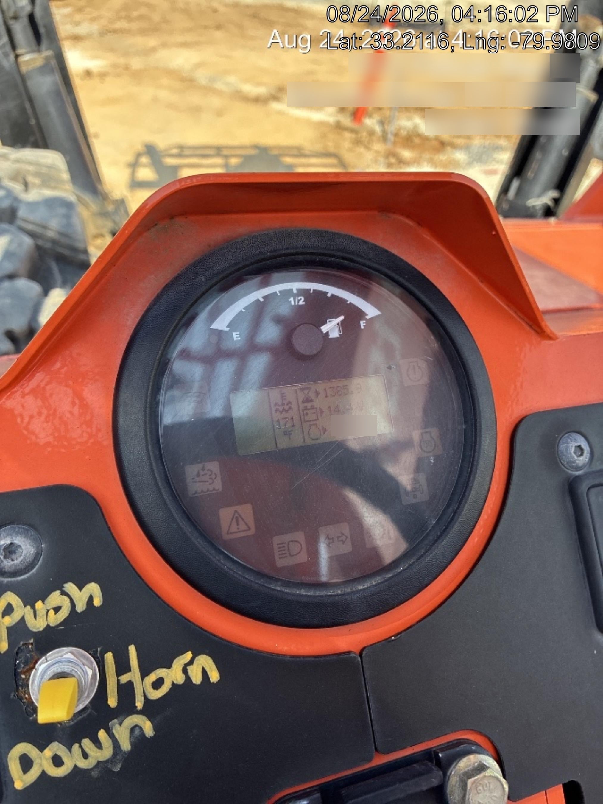 2023 SKYTRAK 10054