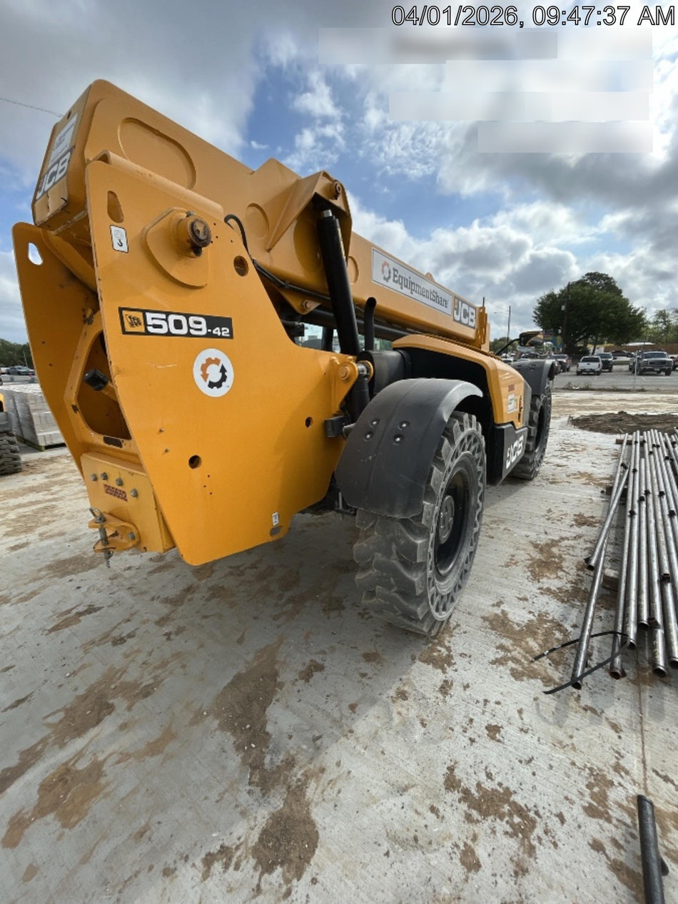 2022 JCB 509-42 74Hp Dsl, Cab/Heat/Air, Sld Tires, LED WL, Bcn, L Hook, EST