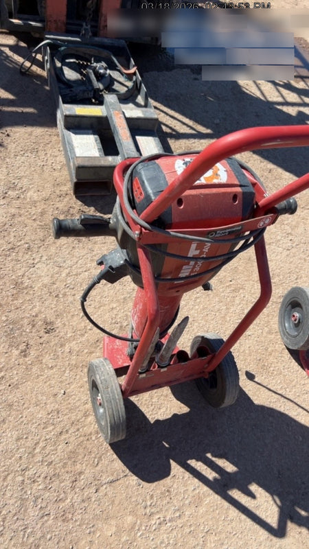 2021 HILTI TE 3000-AVR