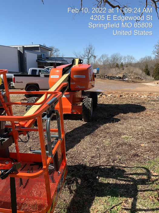 2021 JLG 400S