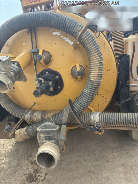 2021 VAC-TRON LP573XDT