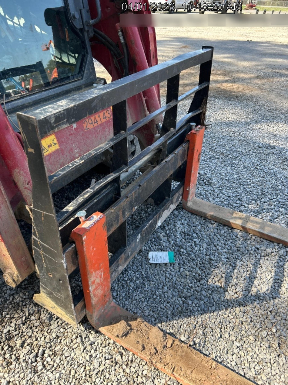 2025 ARROW MATERIAL HANDLING 48" Pallet Forks - Arrow