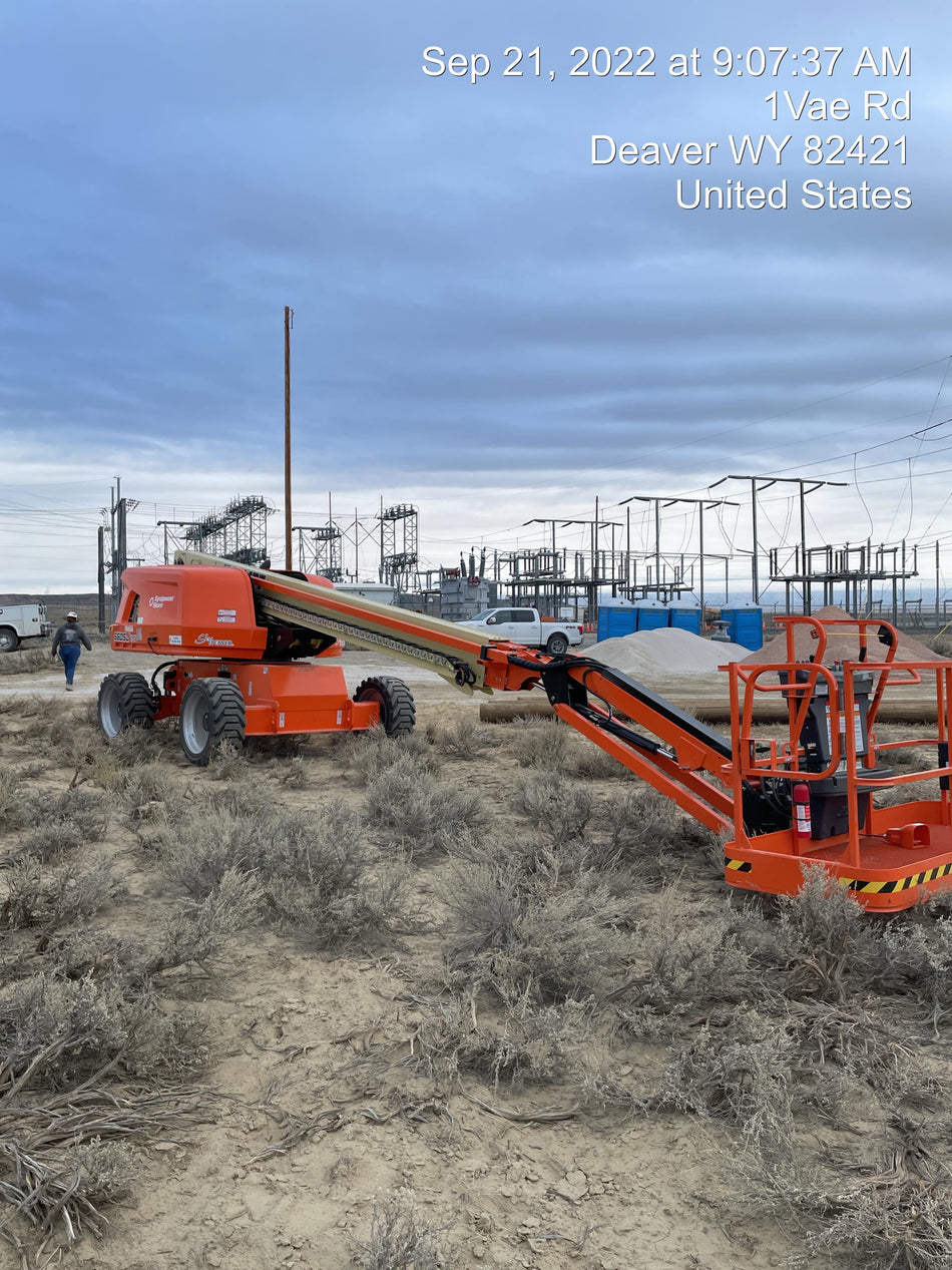 2022 JLG 660SJ