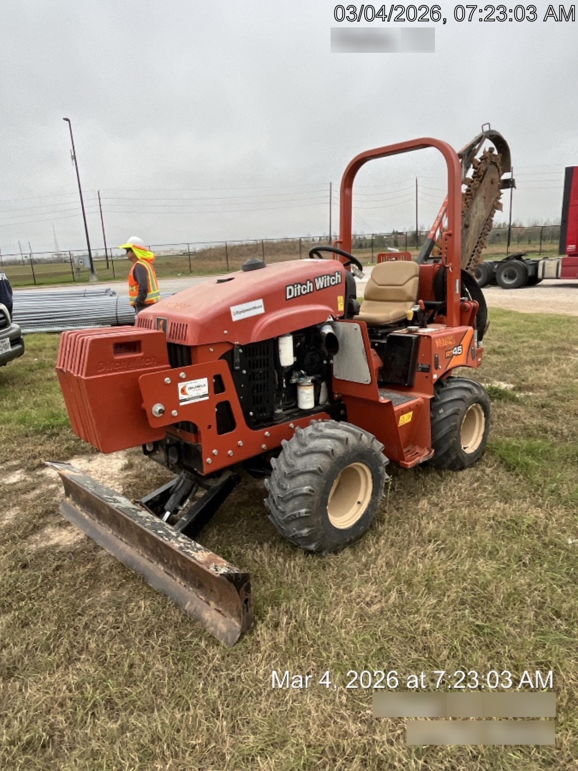 2023 DITCH WITCH RT45A