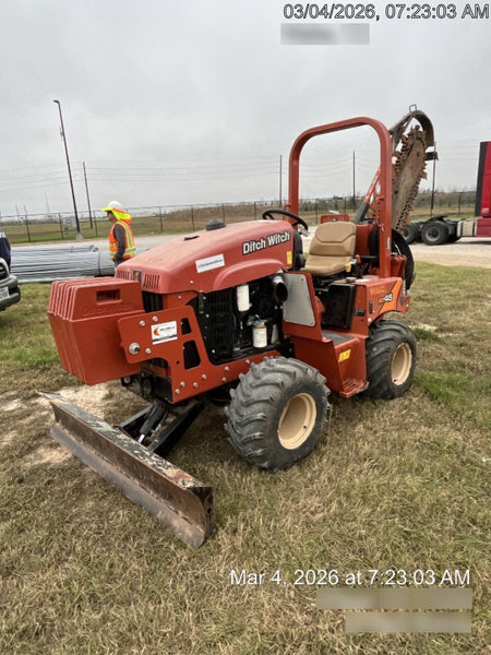 2023 DITCH WITCH RT45A