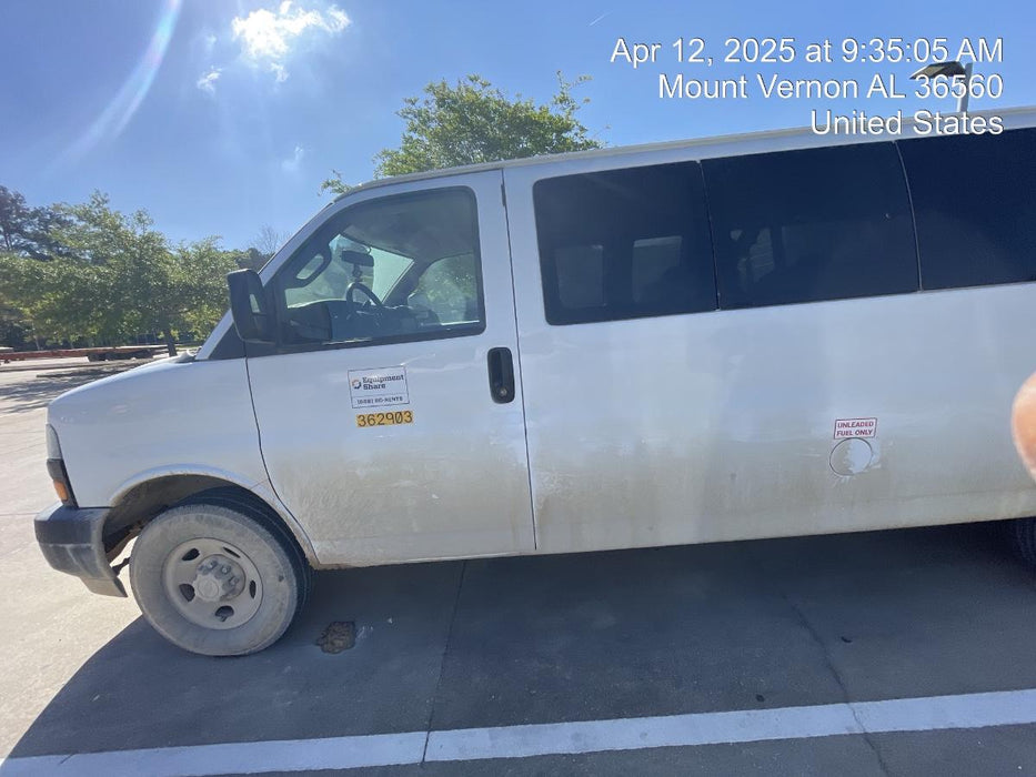 2023 CHEVROLET Express Van - Rental