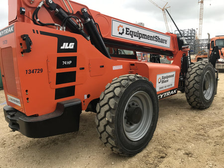 2021 JLG 12054