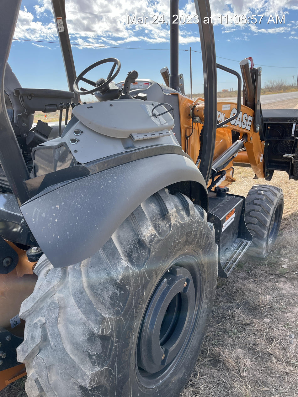 2023 CASE 570N EP