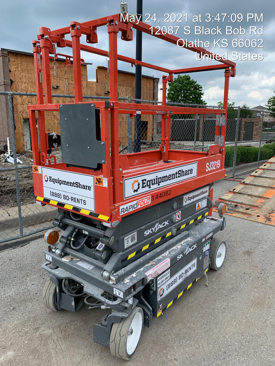 2021 SKYJACK SJ3219