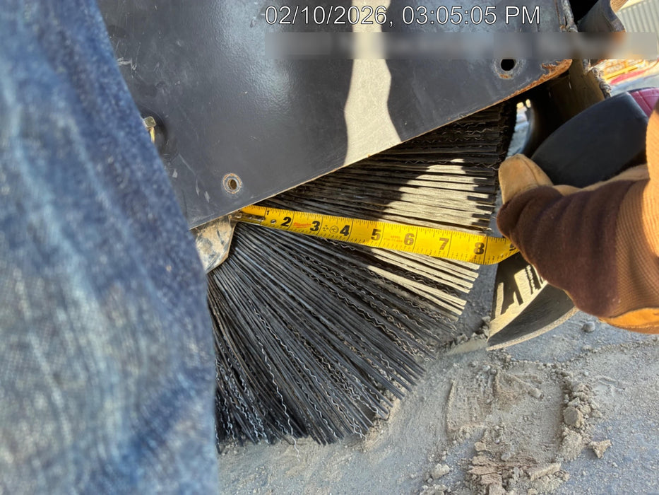 2021 PALADIN Sweepster SB72