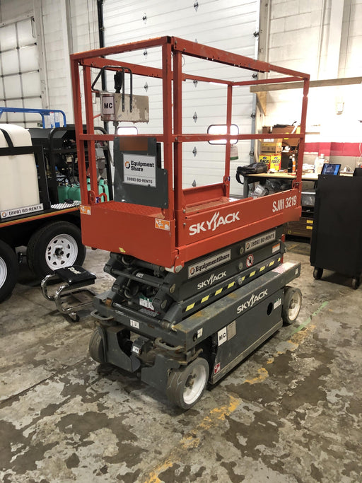 2017 Skyjack SJIII-3219 Standard Rental Specs