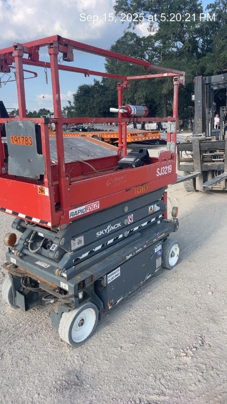 2021 SKYJACK SJ3219