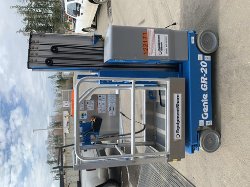 2020 GENIE GR-20