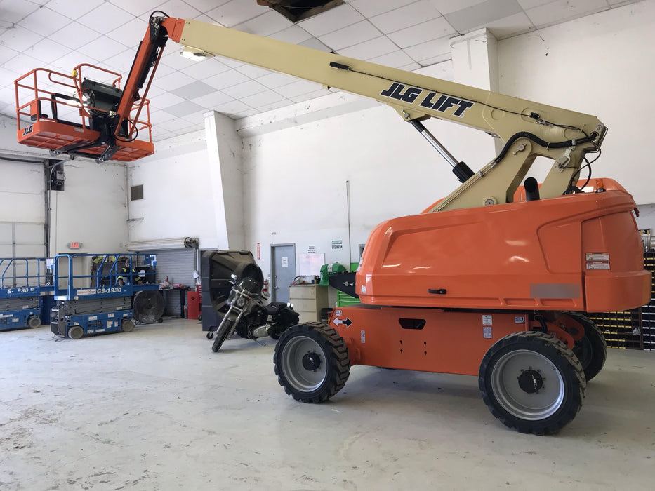 2019 JLG 660SJ
