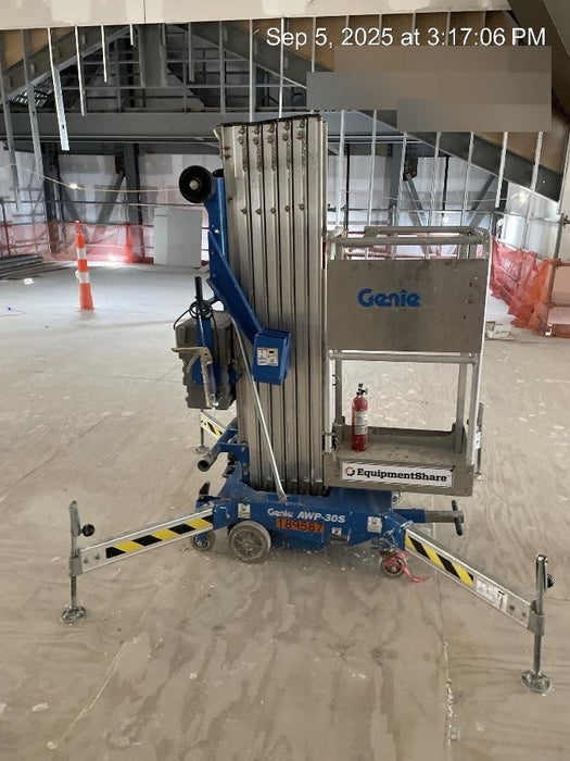 2021 GENIE AWP-30S DC