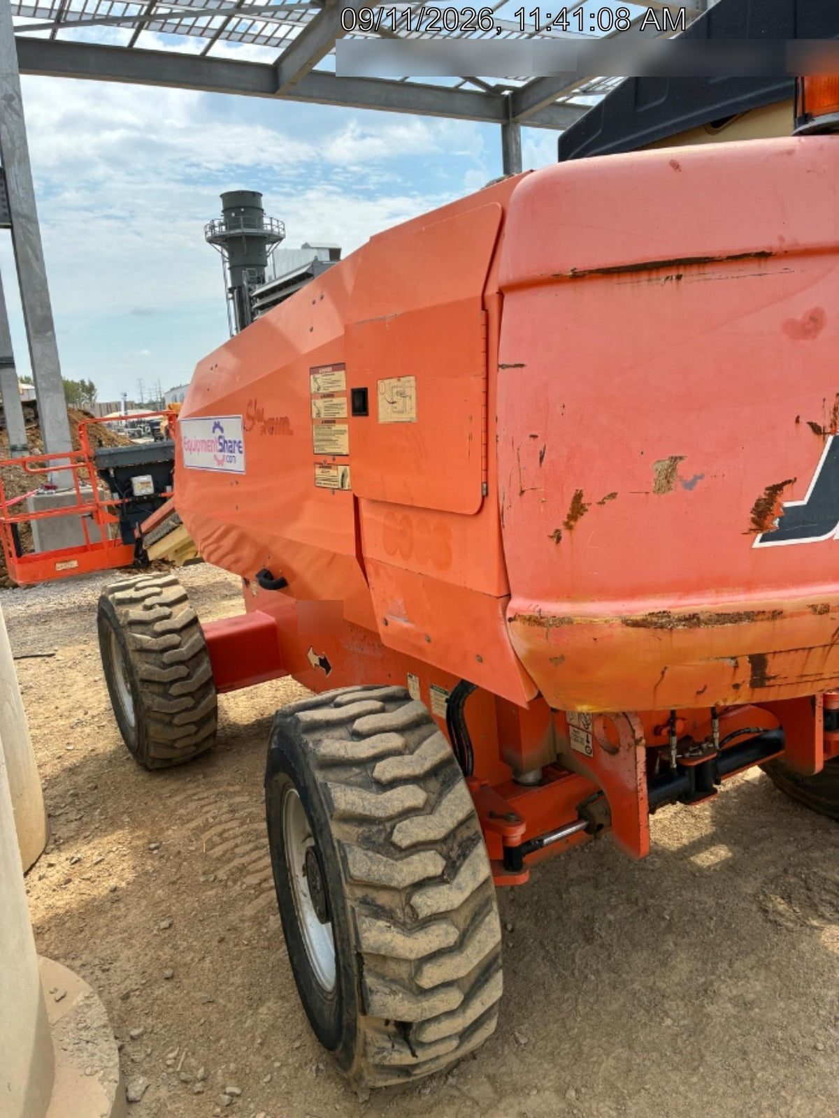 2004 JLG 600S 4WD