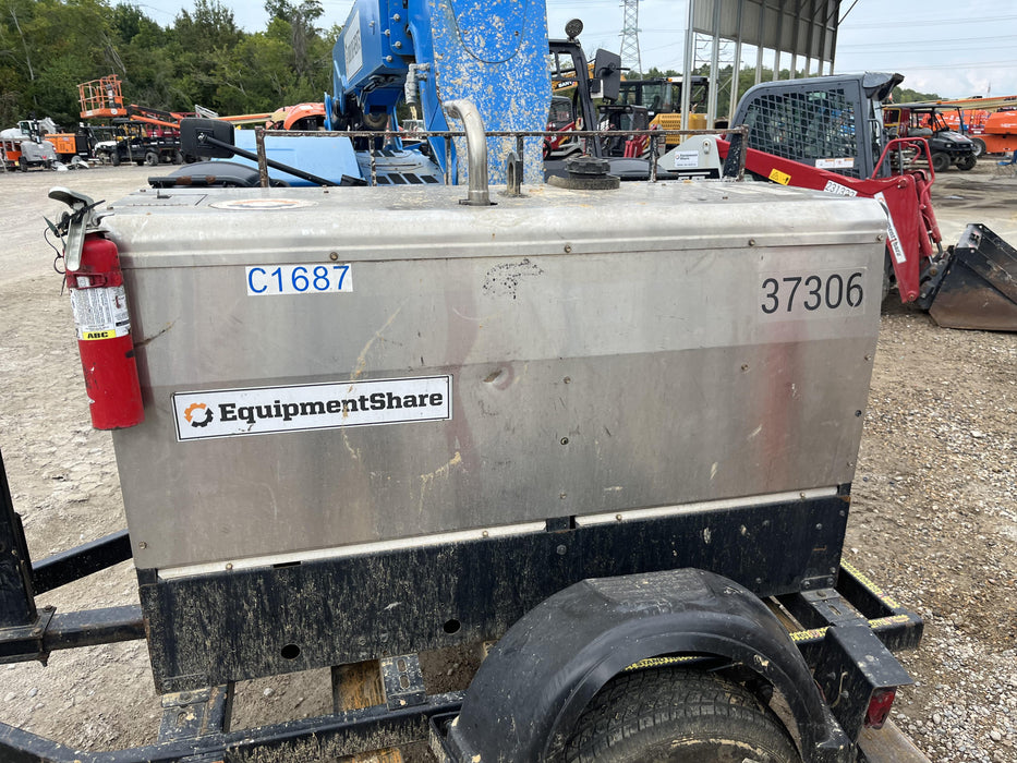 2019 Lincoln Electric Vantage 322 Ready-Pak 3, Two Wheel Trailer, Fender and Light Kit, Cable Rack